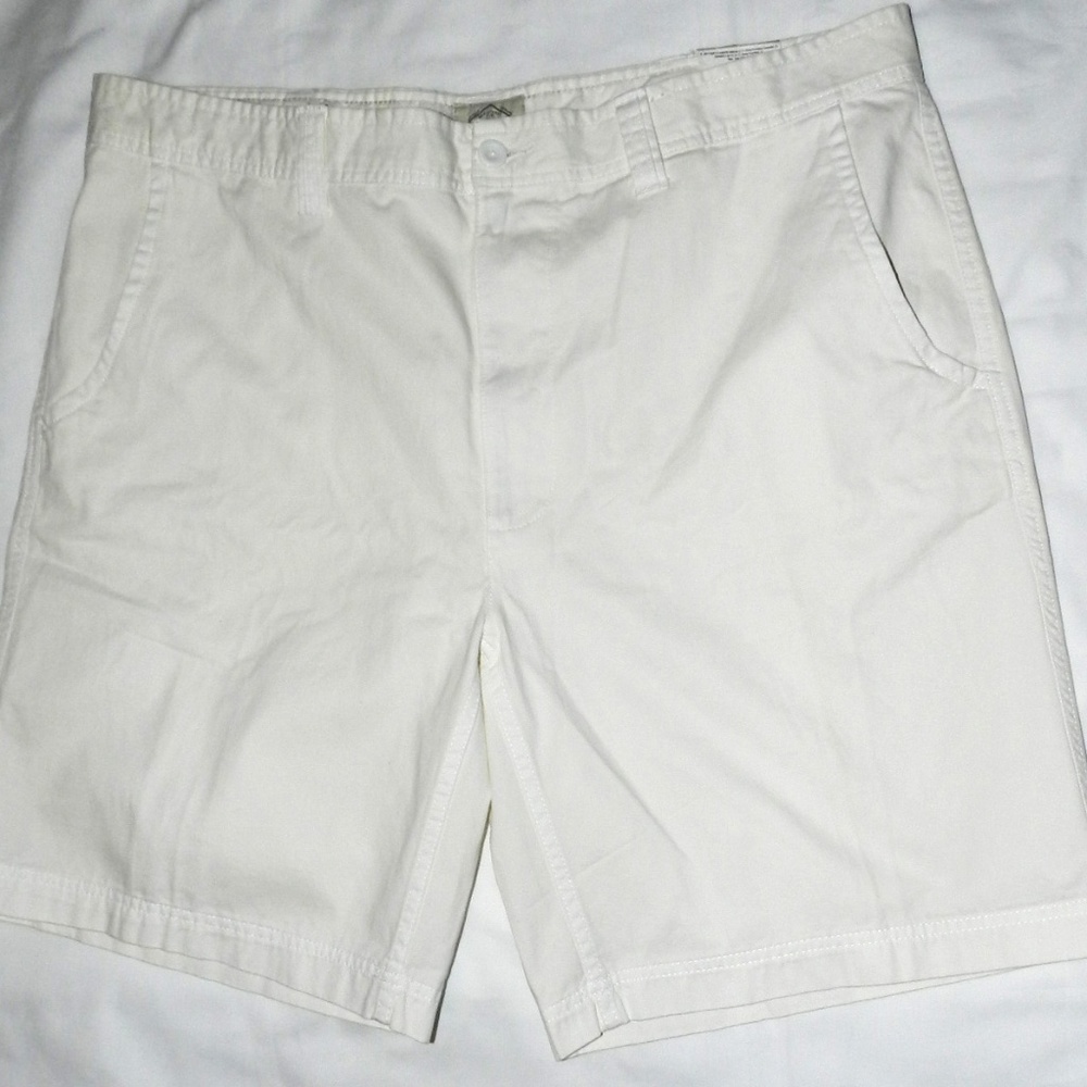 St. Johns Bay Legacy Flat Front Men's Shorts White